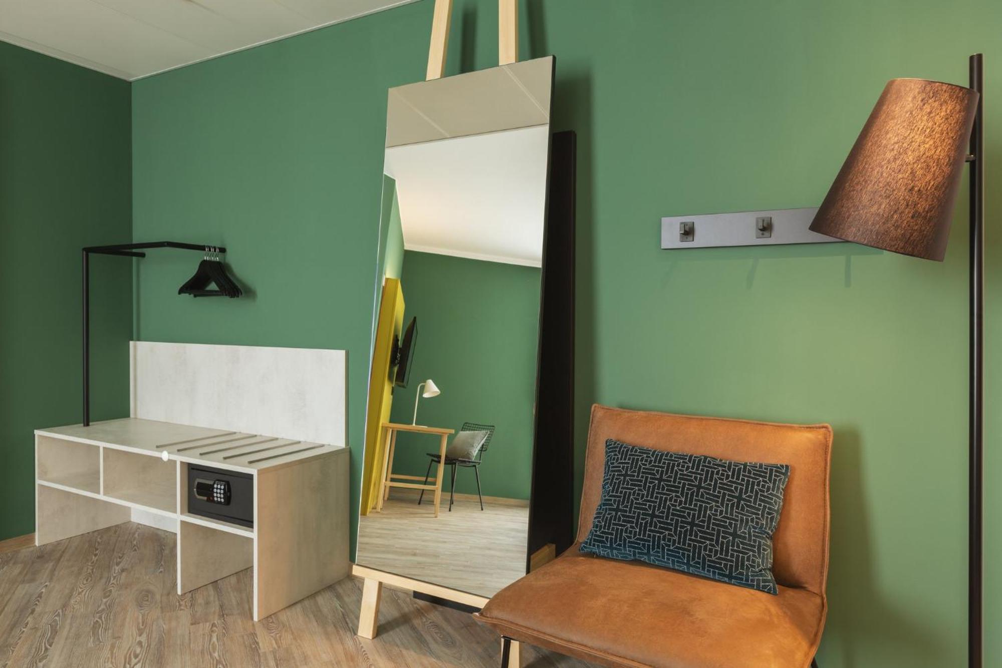 Hotel - The Niu Tab Main Station By Ihg 3*