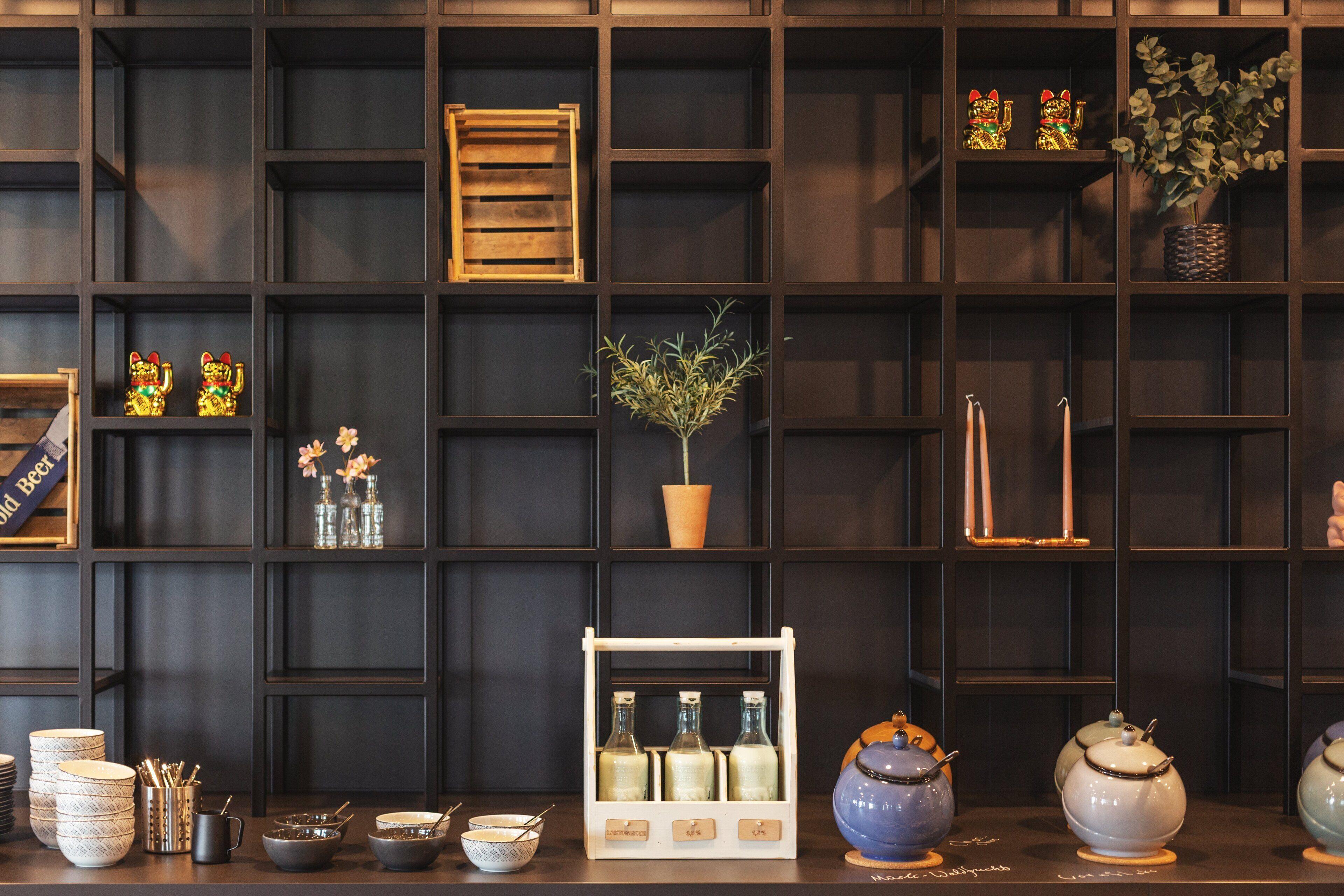 - The Niu Tab Main Station By Ihg Hotel Düsseldorf